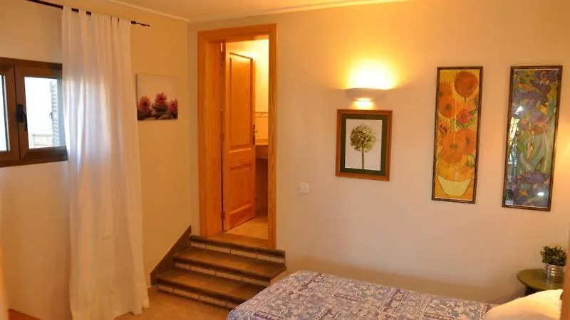 Apartamentos Casa María Cala Figuera  España